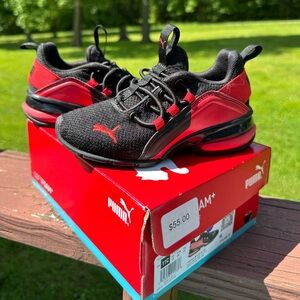 Boys Size 11C (youth) PUMA sneakers - gently used